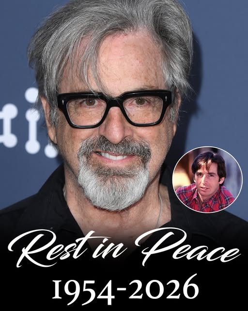 Actor Robert Carradine dies at 71