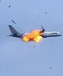 RIGHT NOW, PLANE WITH MORE THAN 244 ONBOARD JUST CRASH… – story-veterans.com