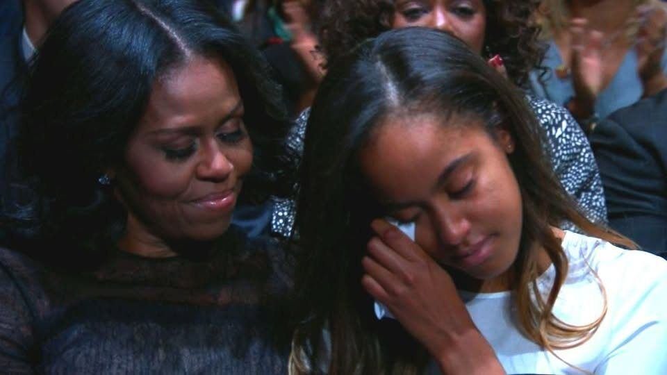 SAD NEWS!!20 Minutes ago in Chicago, Michelle Obama was confirmed as…See more – story-veterans.com